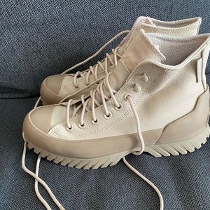 Chuck Taylor® All Star® Lugged 2.0 Waterproof Hi top Sneaker